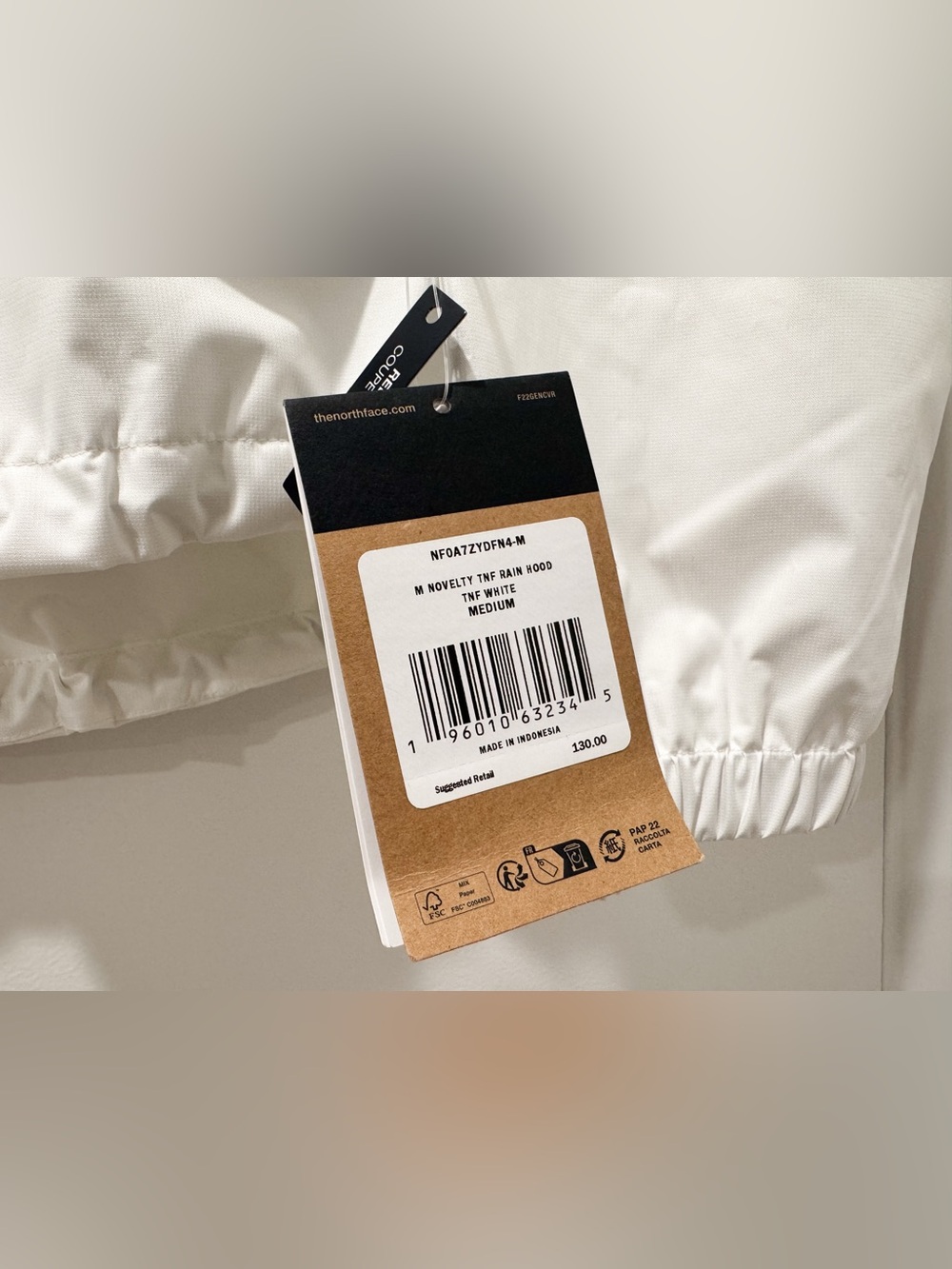 The North Face White Rain Jacket with Hood Novelty TNF - Picture 4 of 5